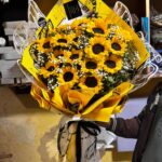 Premium Sunflowers Bouquet – Bright & Cheerful Elegance